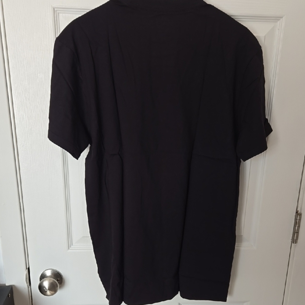 Marvel Black Tee with Striking Graphic Design - Picture 4 of 4